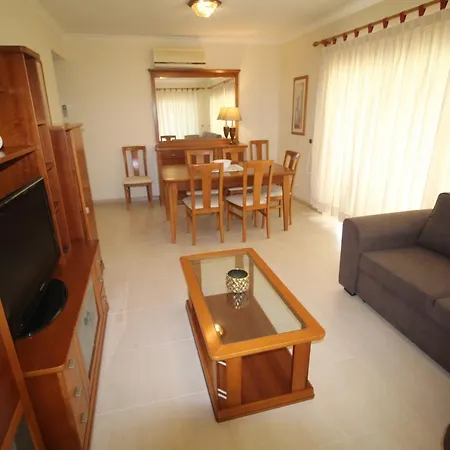 Apartment T2 Da Rocha - Portas Da